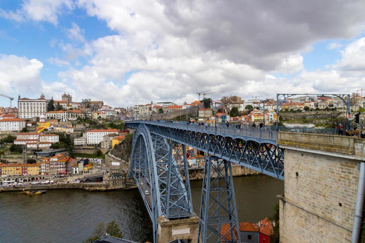 Guest H4u - Fontainhas Apartament Porto